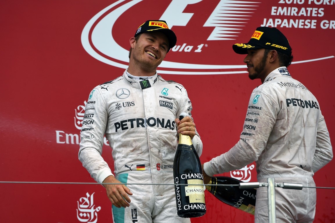 Rosberg: "Hamilton è più concentrato che mai"