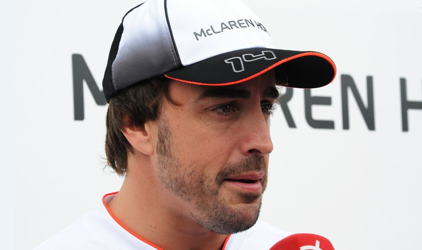 Alonso: “Boullier da McLaren a Ferrari? Chiedetelo a lui”