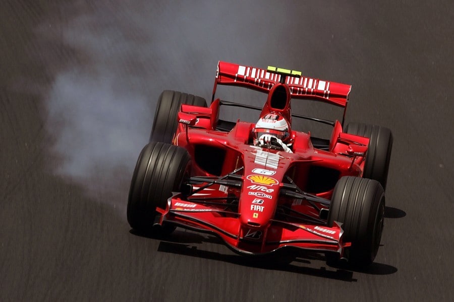21 ottobre 2007, Kimi vince l'ultimo mondiale Ferrari
