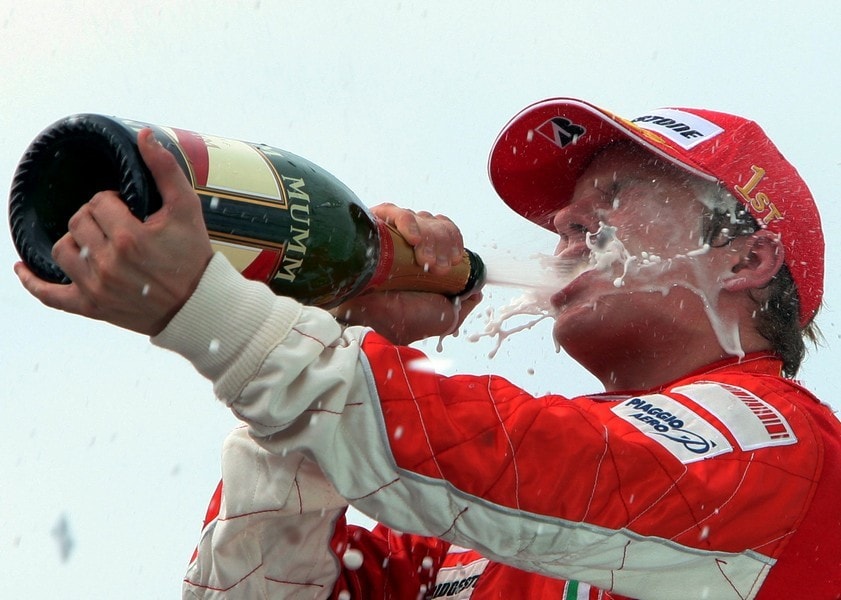 21 ottobre 2007, Kimi vince l'ultimo mondiale Ferrari