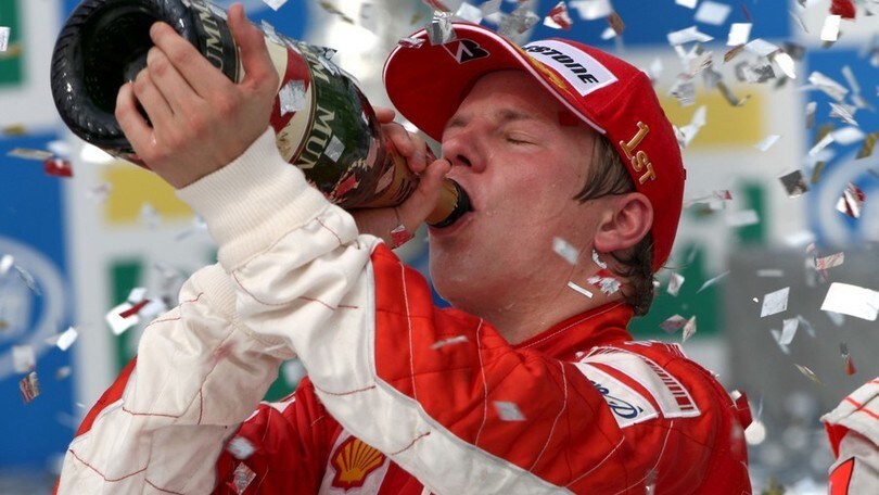 21 ottobre 2007, Kimi vince l'ultimo mondiale Ferrari