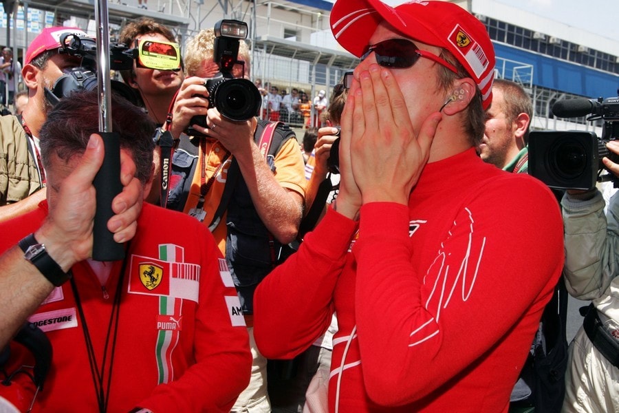 21 ottobre 2007, Kimi vince l'ultimo mondiale Ferrari