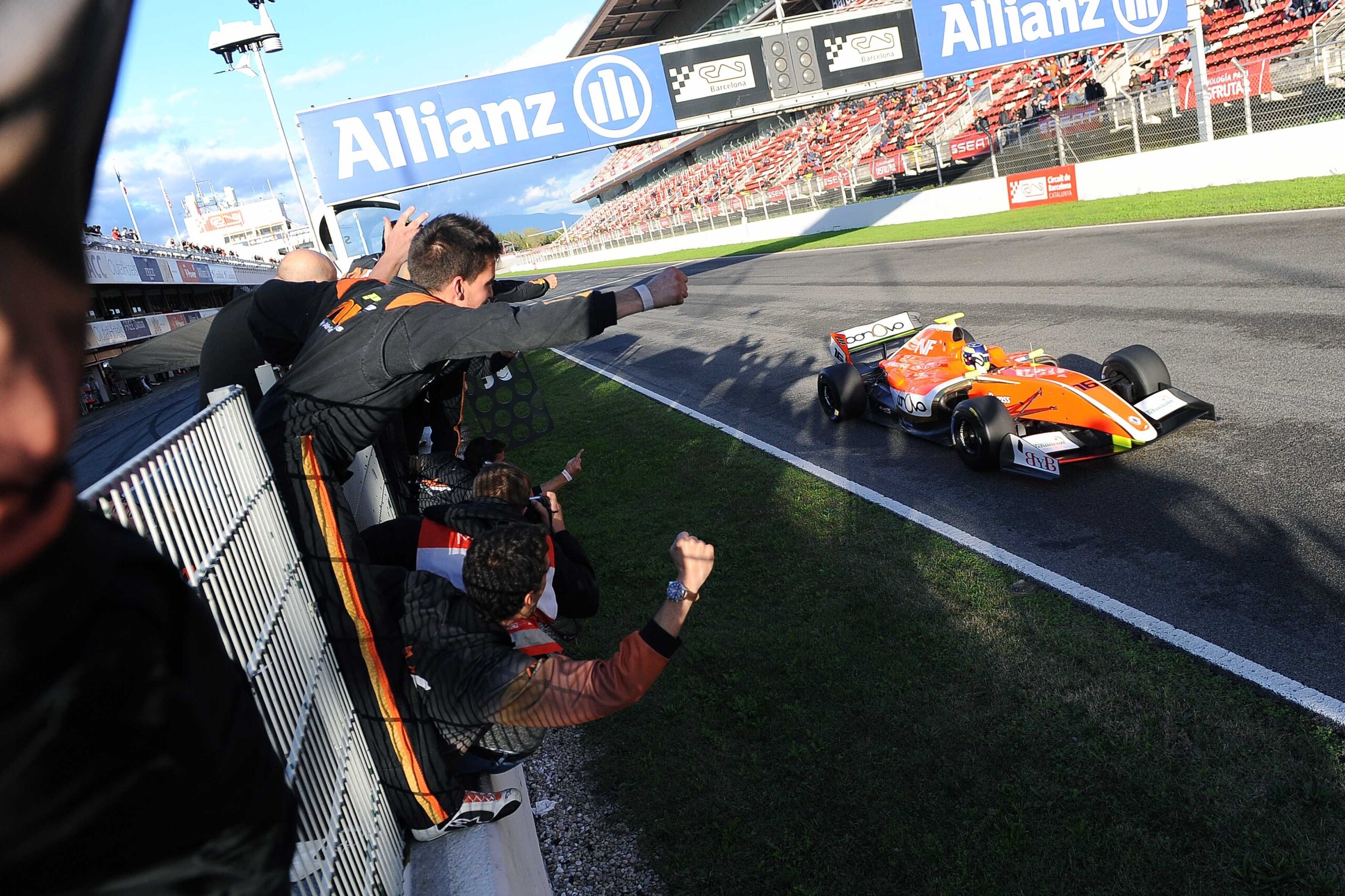 Formula V8 3.5 Dillmann si laurea campione 2016