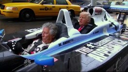 Mario Andretti fa da tassista a Trump