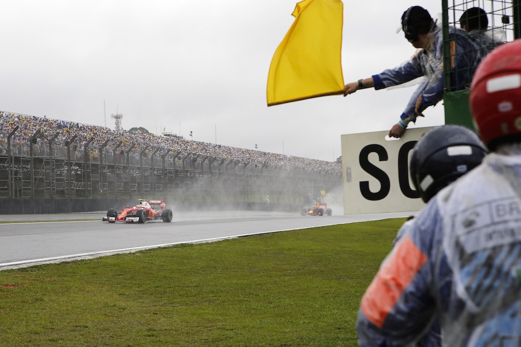 Formula 1 Brasile, analisi... "chimica": tra acqua e F1 c'è incompatibilità