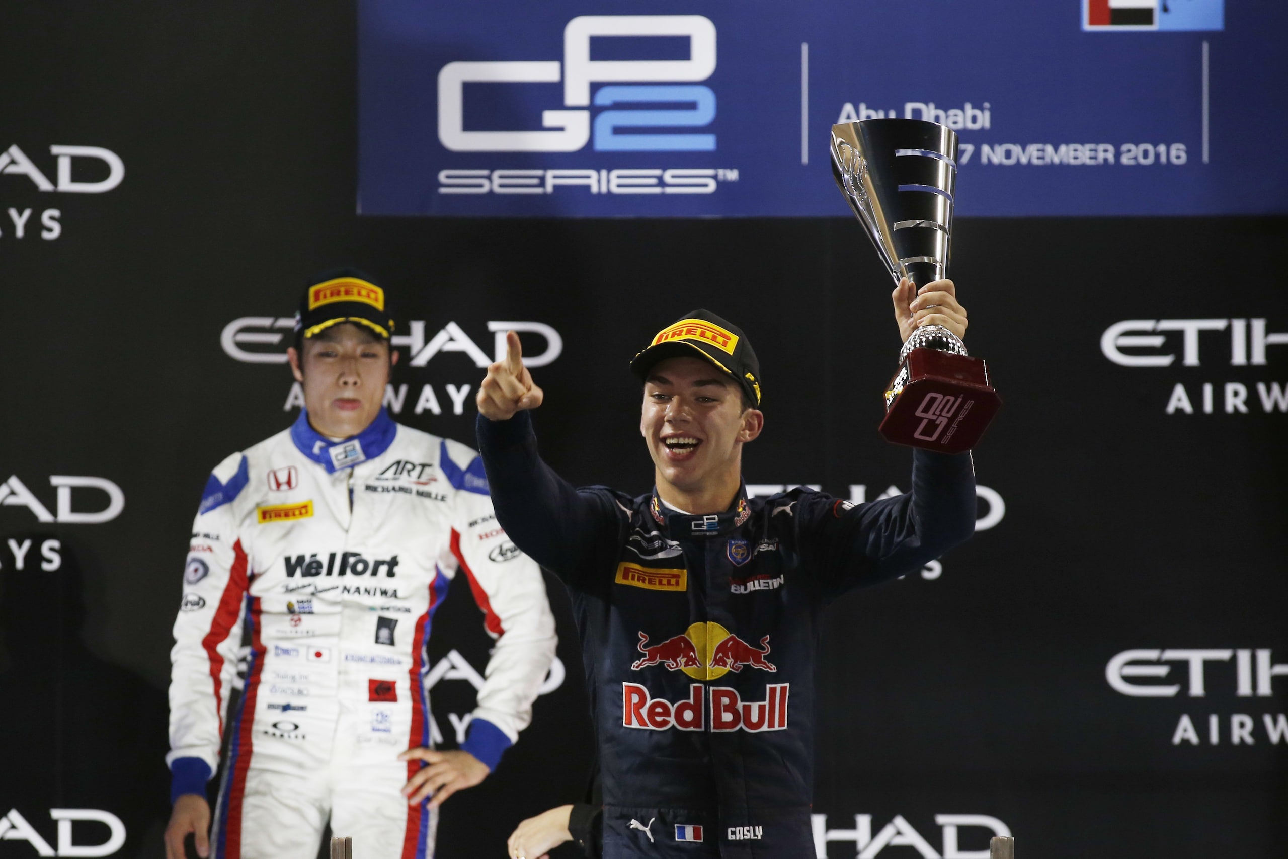 GP2 Abu Dhabi, vince Gasly: per Giovinazzi si fa dura
