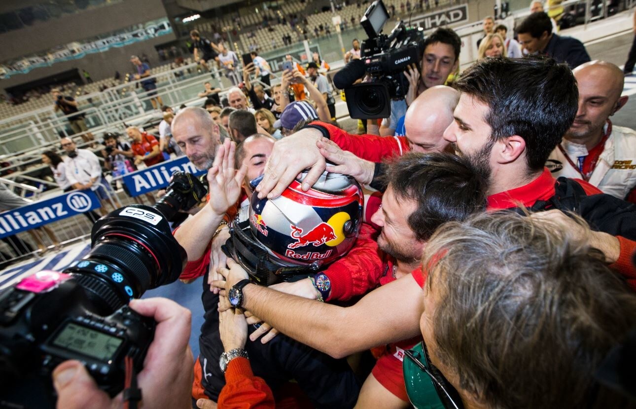 GP2 Abu Dhabi: vince Lynn ma Gasly è campione, Giovinazzi non ce l'ha fatta