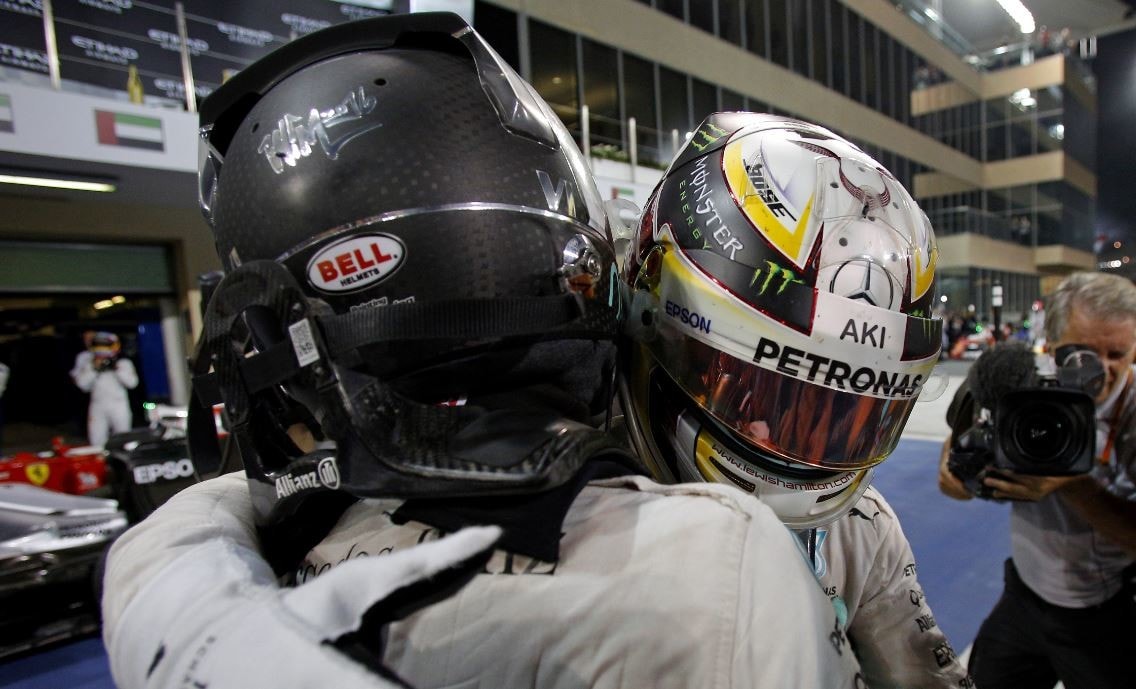 Formula 1, Hamilton sprezzante non accetta la sconfitta