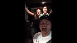 Nico Rosberg campione: a ritmo di Kings of Leon