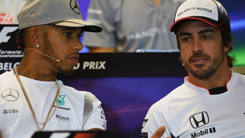 Formula 1: Mercedes, scegli e pensa a noi!