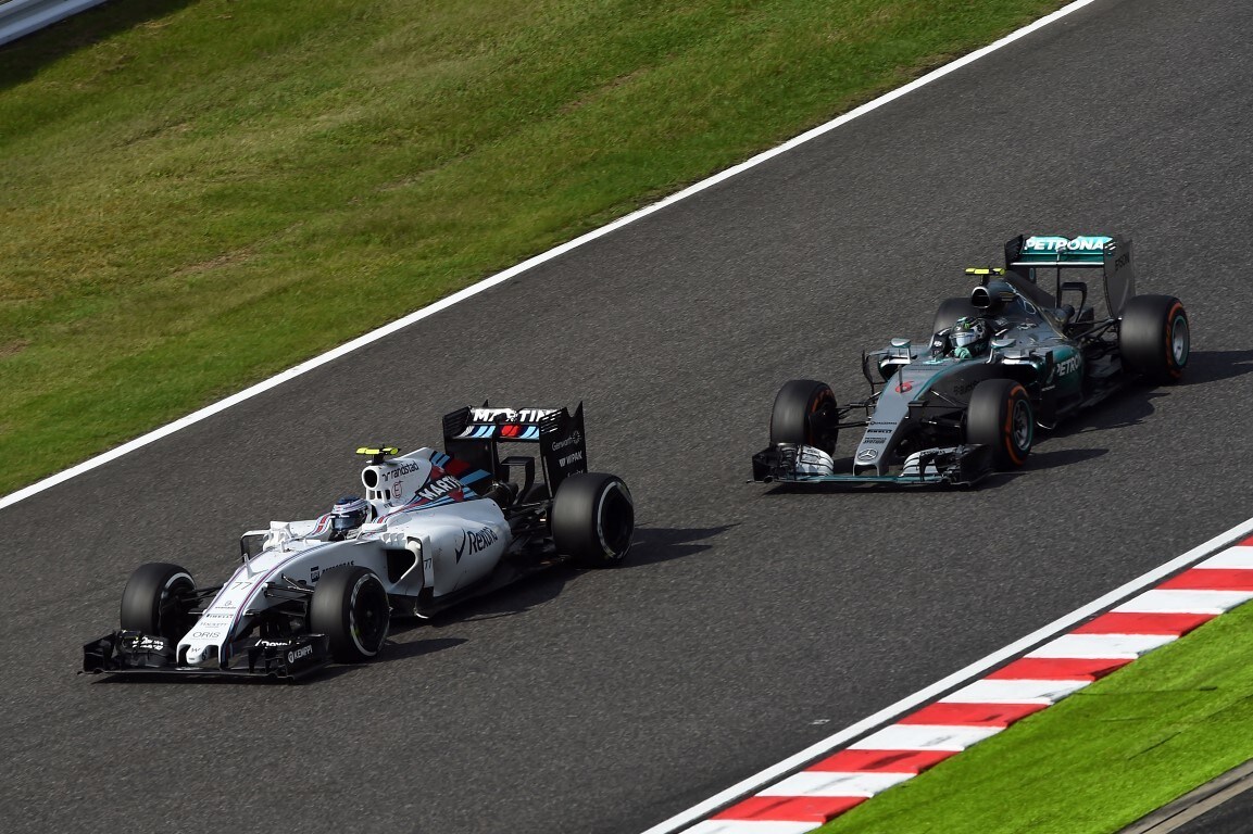 Mercedes: idea Bottas, Williams resiste