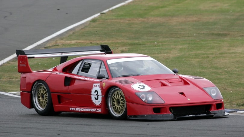 Ferrari F40 Competizione, l'intramontabile
