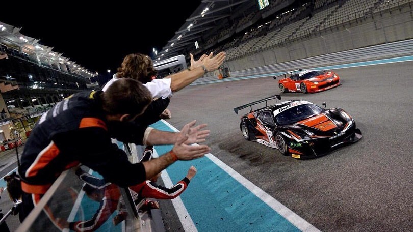 12 Ore Abu Dhabi, vince ancora la Ferrari Kessel Racing
