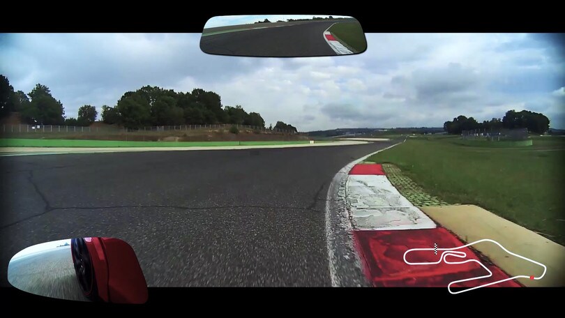 Honda Civic Type R: rivoluzione tecnologica sotto forme estreme