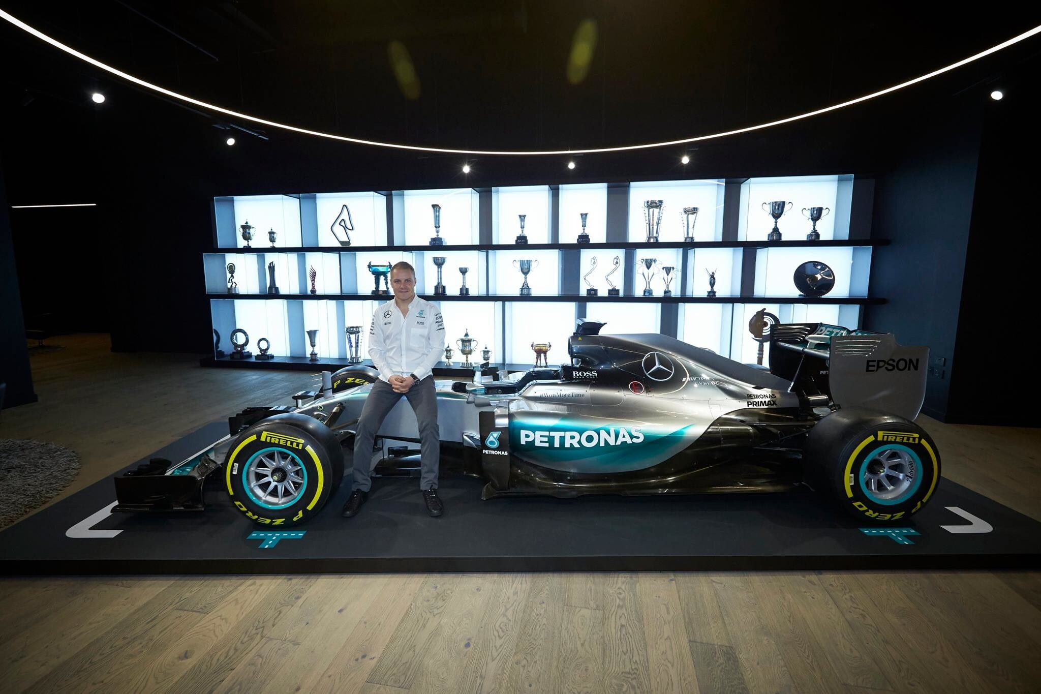 Formula 1, Bottas: «Lotterò per il titolo. Mi piace parlare in pista...»