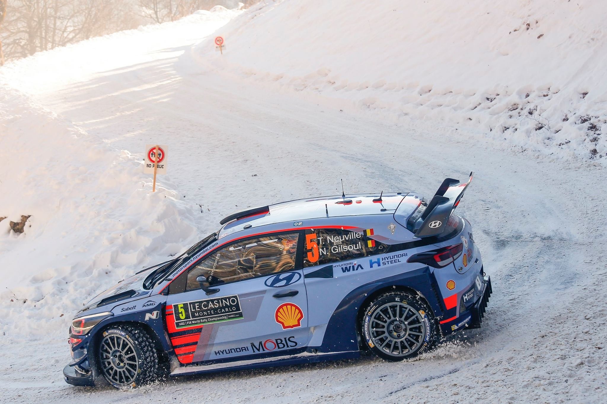 Rally di Montecarlo, Neuville ancora in testa dopo la seconda tappa