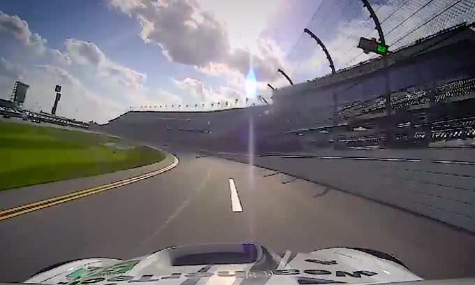 24 ore di Daytona, on board sulla Mercedes AMG GT3