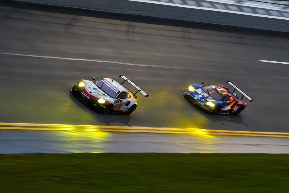 24 Ore di Daytona, in GTLM vince Ford ma la nuova Porsche fa paura