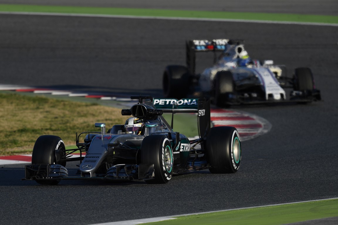Lauda: "Non ci risparmieremo nei test"