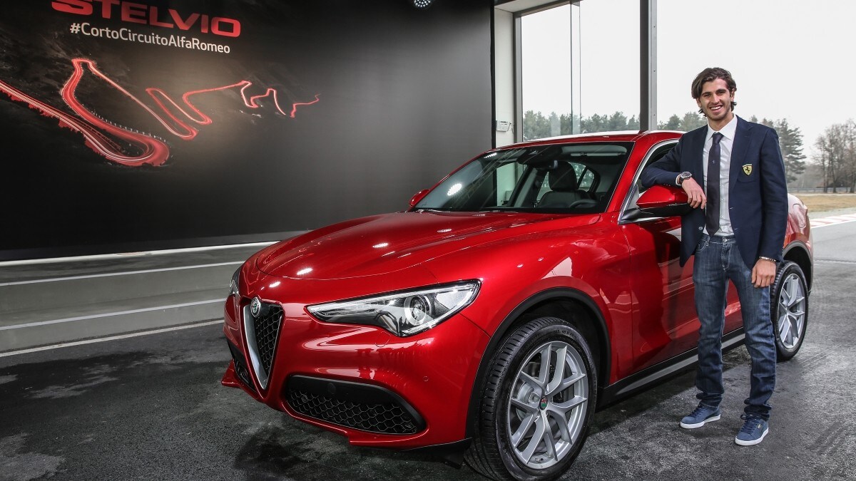 Giovinazzi "ambasciatore" dell'Alfa Romeo Stelvio