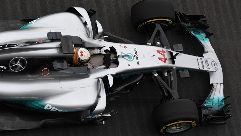 Mercedes W08 Hybrid, la nuova arma letale
