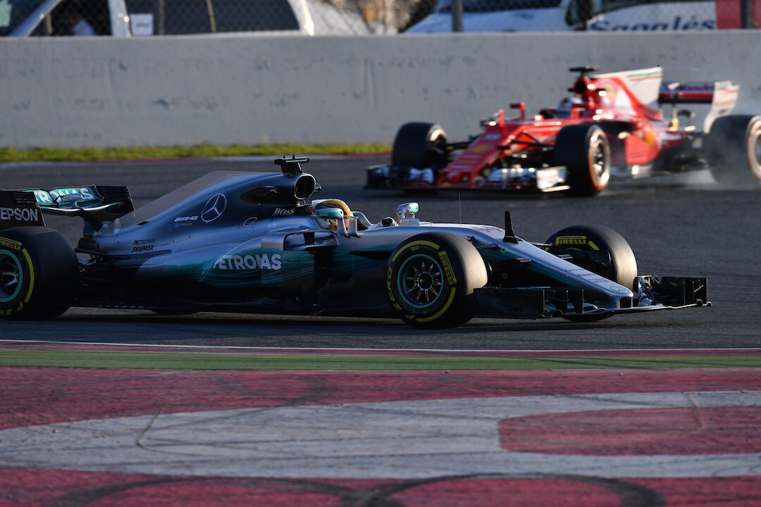 Test Formula 1 Barcellona: prima giornata a Mercedes e Ferrari