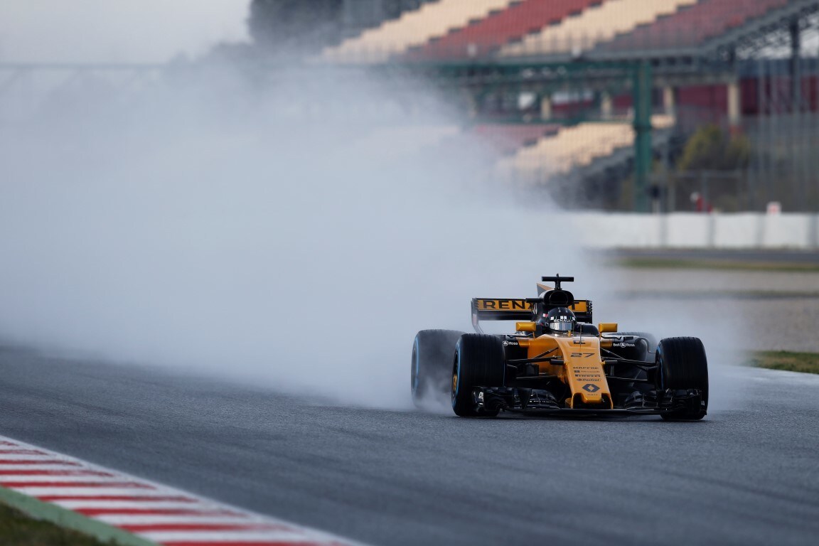 Grosjean promuove le Pirelli wet, Hulkenberg più cauto