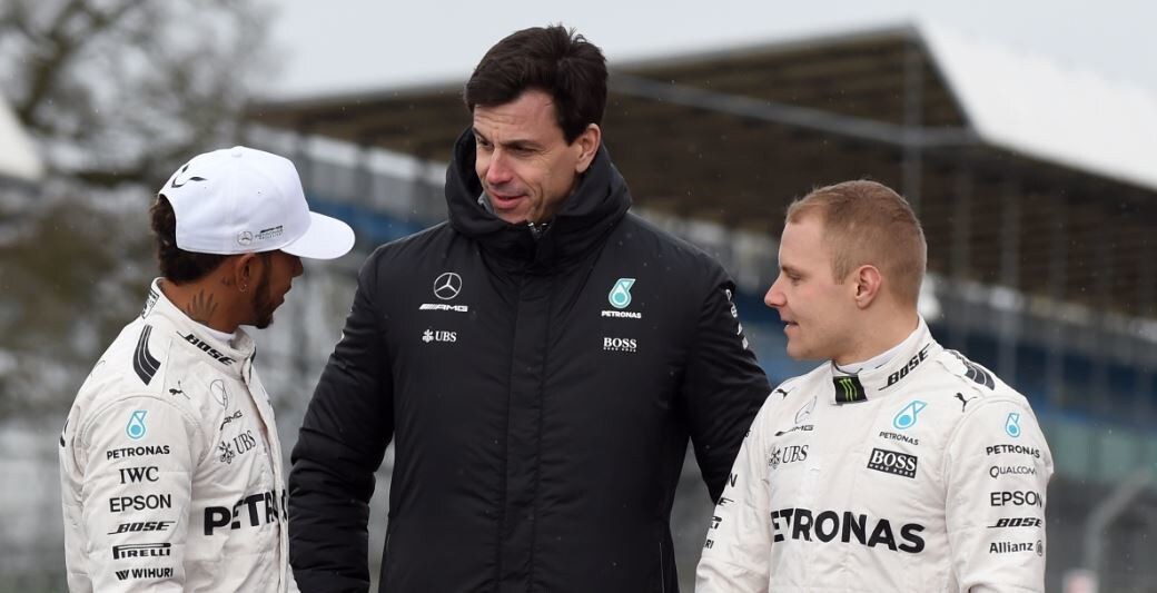 Toto Wolff: "Ferrari veloci ma niente isterismi"