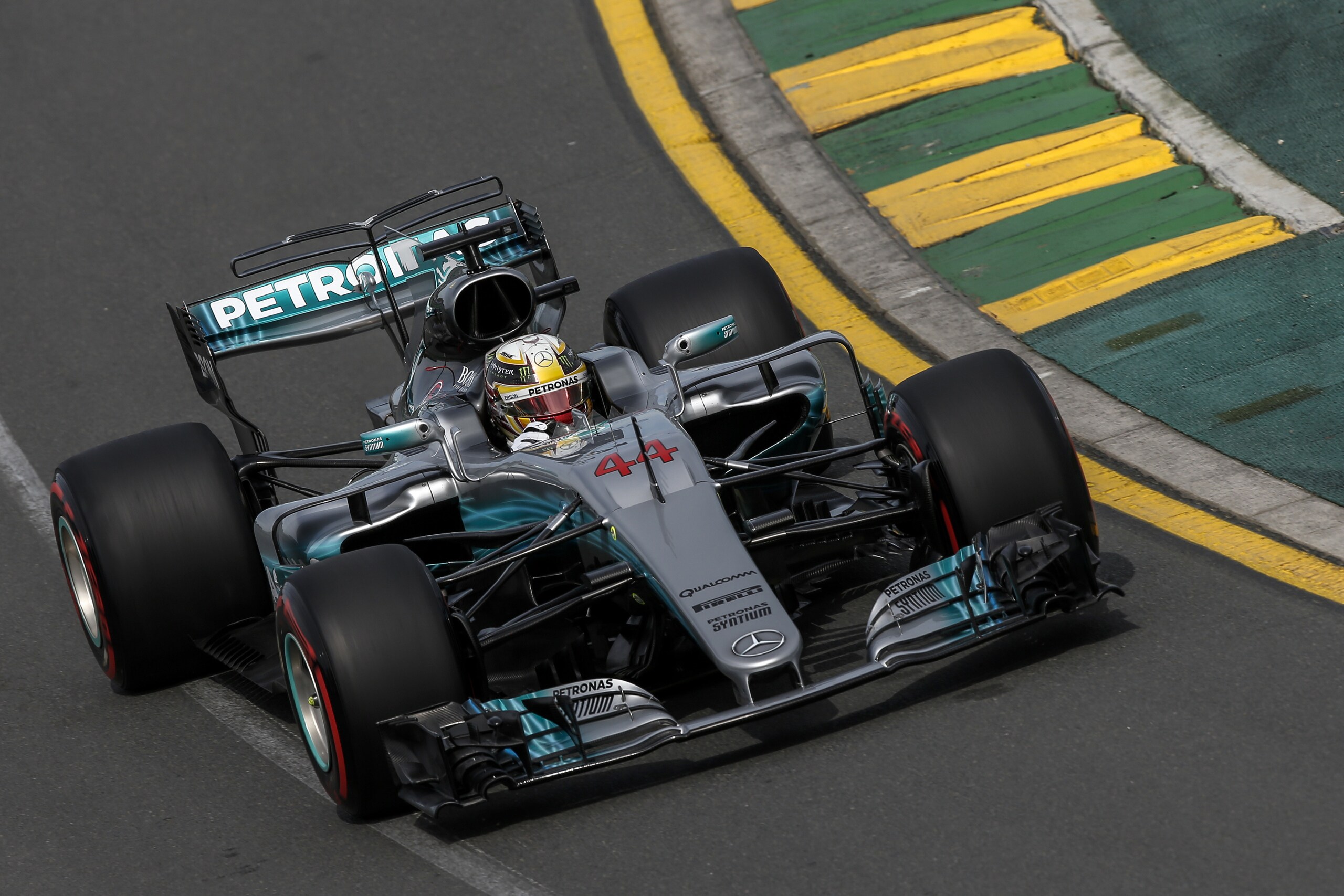 Formula 1 Australia: le libere del venerdì nel nome di Hamilton