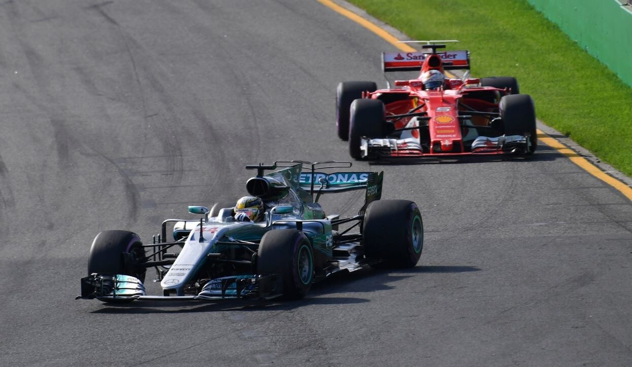 Hamilton: "Se non fossi rientrato Vettel mi avrebbe passato"
