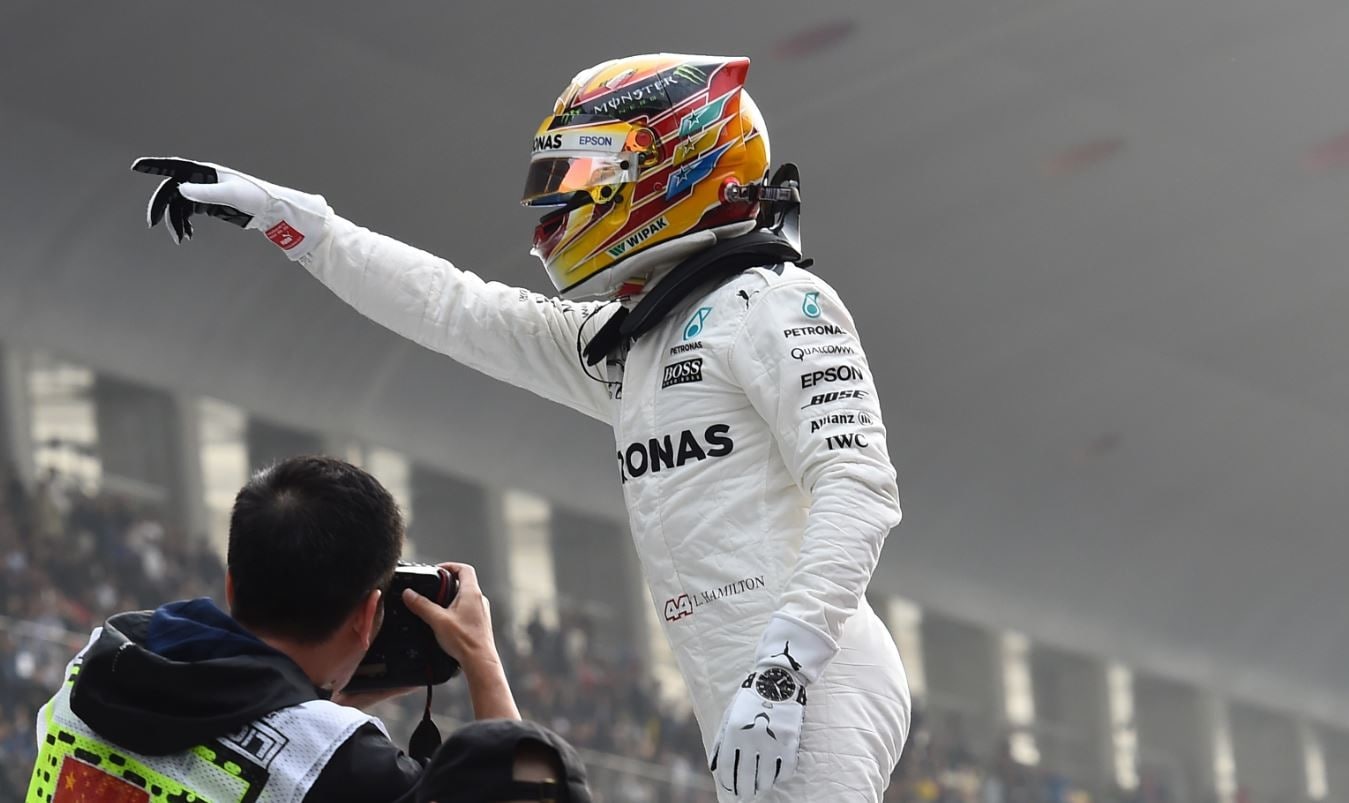 Formula 1 Cina, il gladiatore Hamilton esaltato dalla sfida con Ferrari