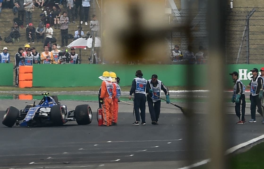 Formula 1 Cina, quella sporca ultima curva