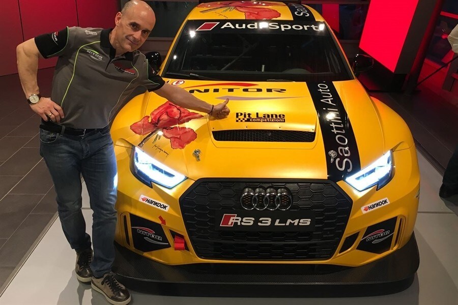 Max Mugelli con Audi al via del Tcr italiano