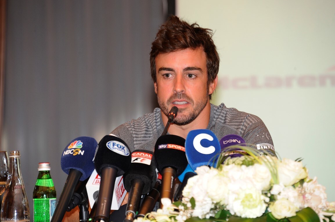 Formula 1 Bahrain, Alonso: "O vinco 8 mondiali in F1 o provo in più categorie"