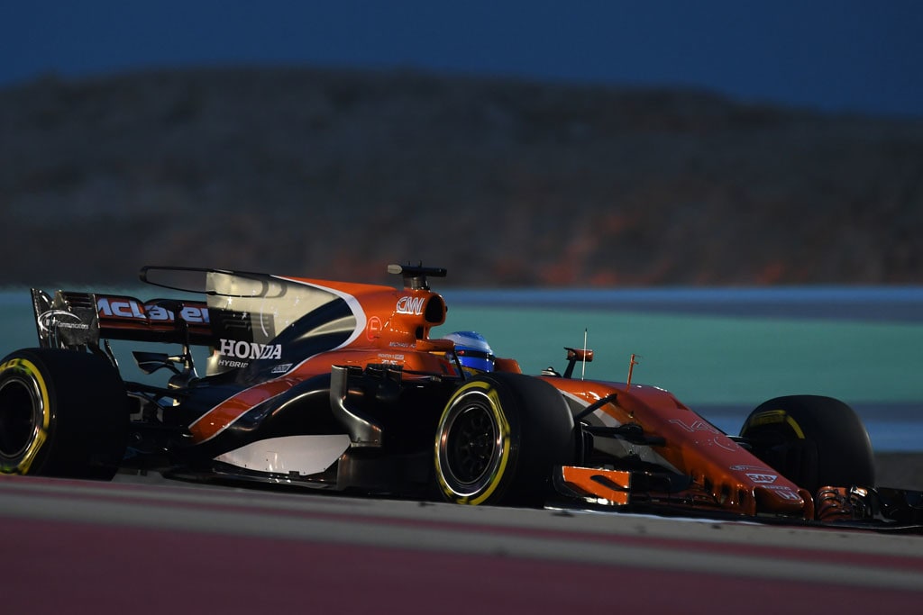 Formula 1 Bahrain, Vettel protagonista del venerdì