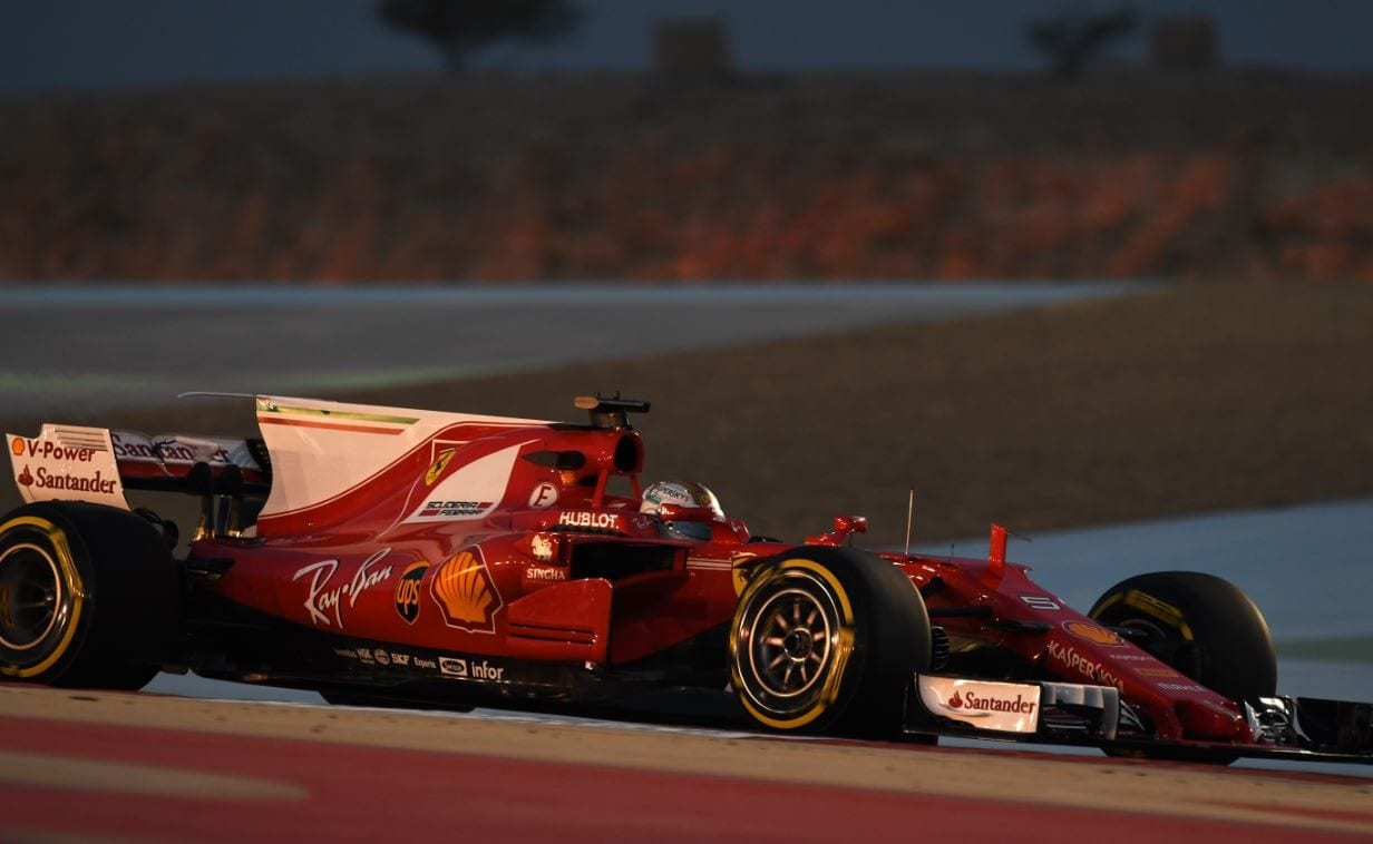 F1 Bahrain: Vettel il più veloce nelle FP2 prima del "blackout"