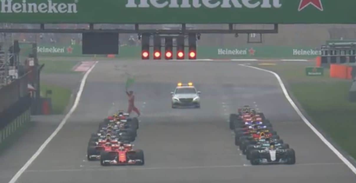 Formula 1, la partenza fuori piazzola a rischio sanzione
