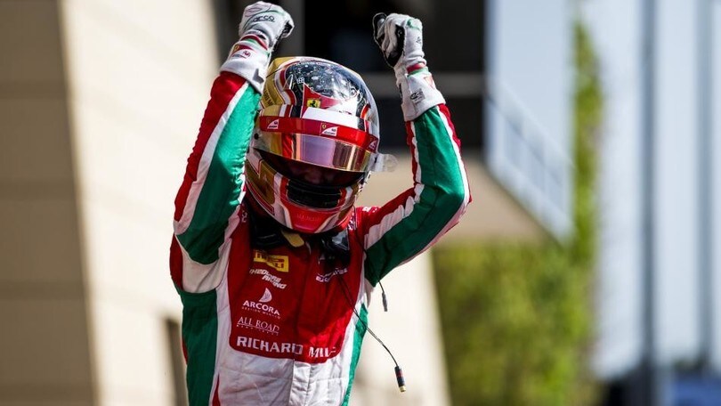 F2 Bahrain, un incredibile Leclerc beffa Ghiotto sul finale