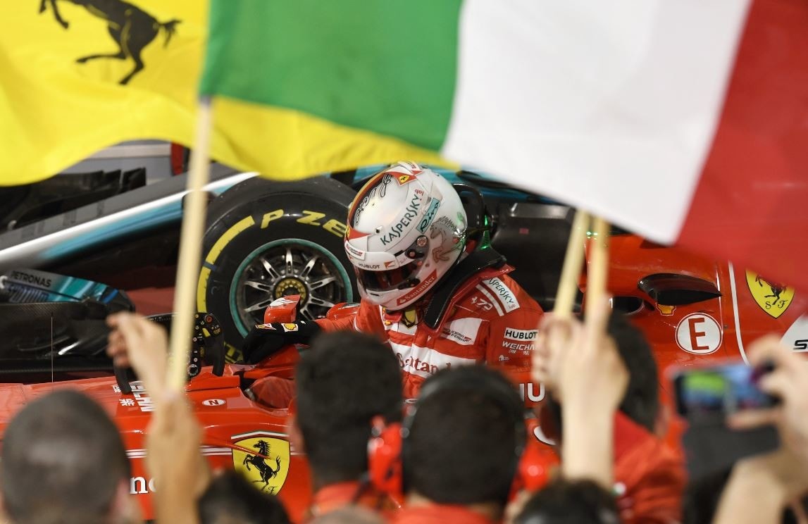 Formula 1 Bahrain: Vettel condottiero turba le Mercedes