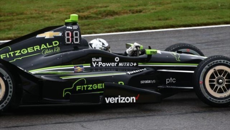Indycar Alabama: Power fora, Newgarden rimonta e vince
