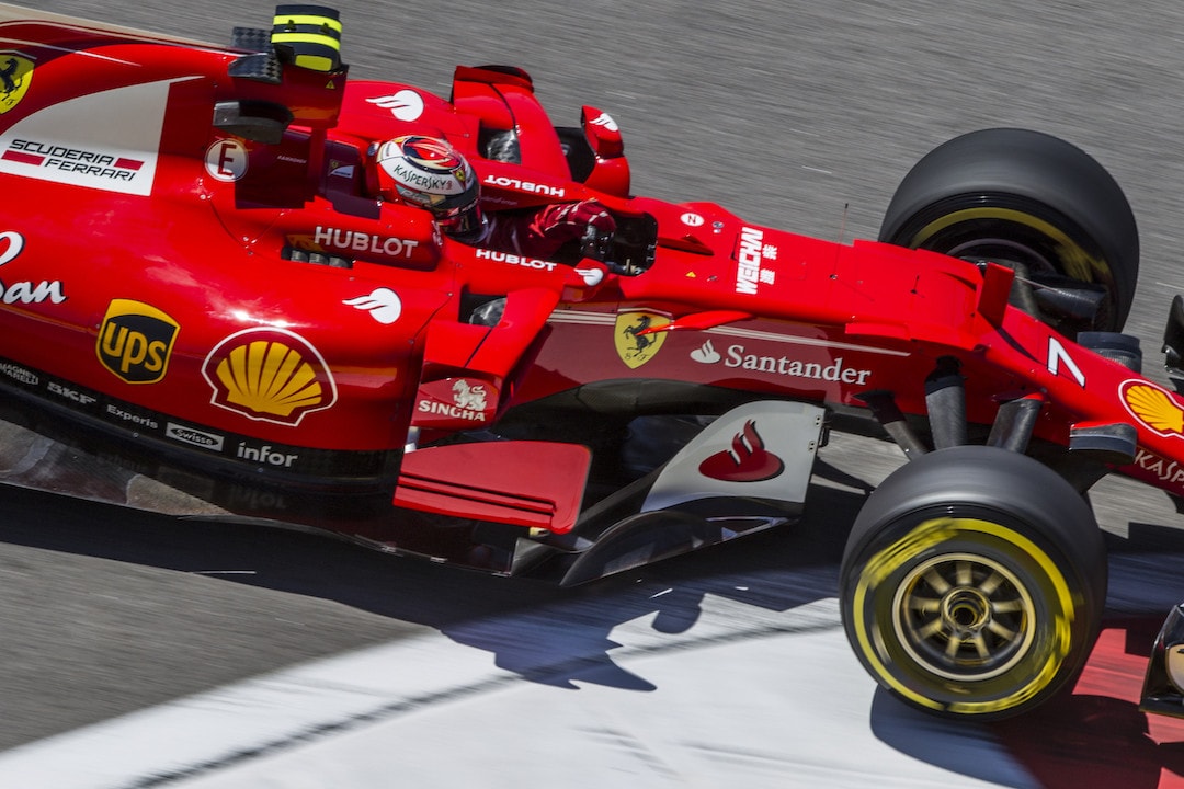 Analisi venerdì: via con le doppiette, quella davanti è Ferrari