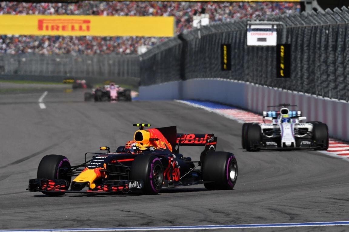 Formula 1 Russia, la delusione di Verstappen e Ricciardo