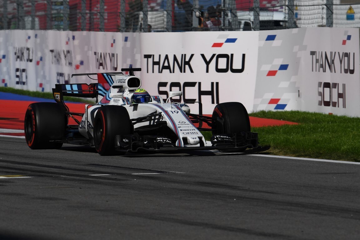Massa tiene a galla la Williams