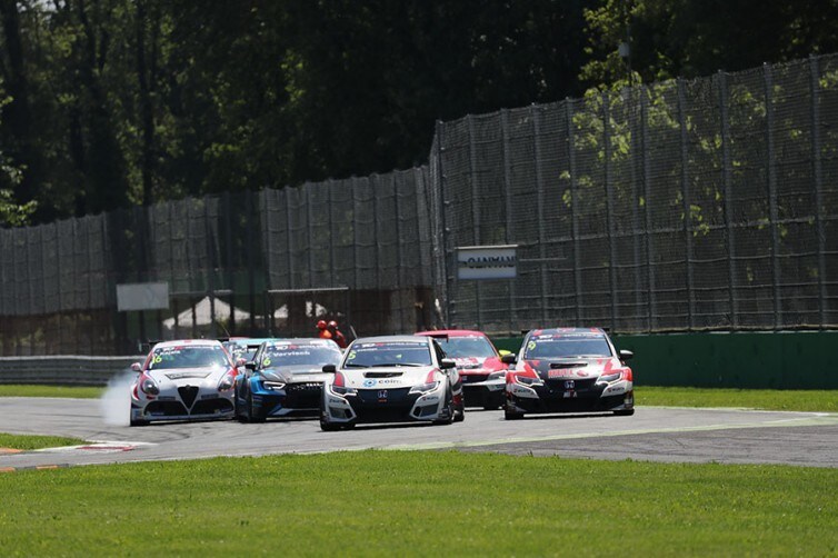 TCR Monza, bis casalingo per Colciago