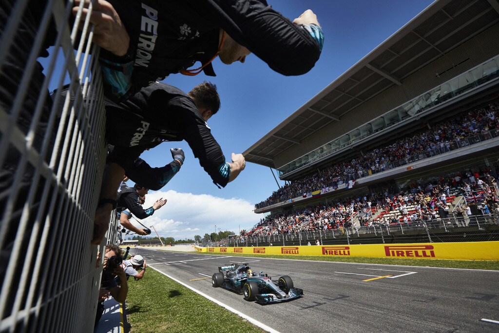 Wolff: "GP epico, una vittoria di tutti, a partire da Lewis"