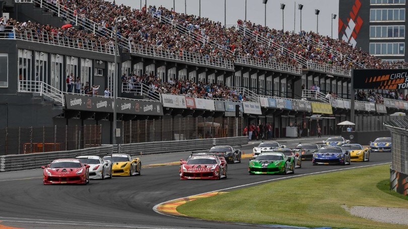 Ferrari Challenge Valencia, una vittoria a testa per Leimer e Grossmann