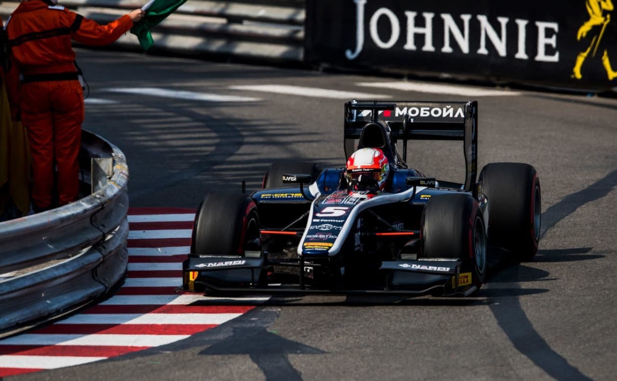 F2 Montecarlo, Feature Race: Rowland riapre il campionato