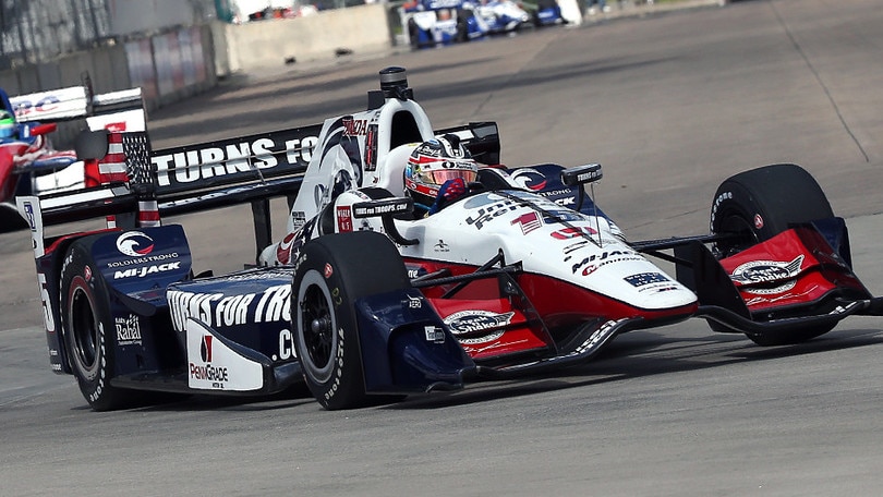 IndyCar, a Detroit Rahal domina gara 1