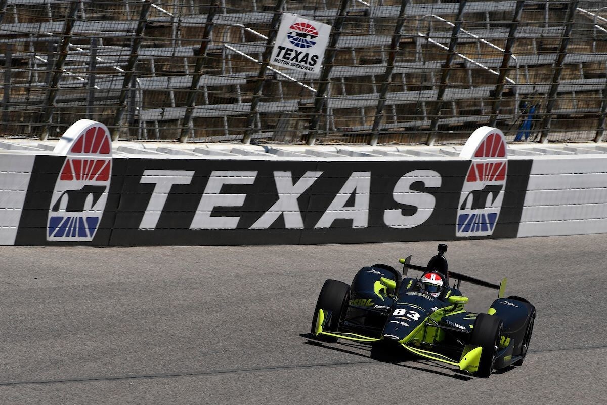 IndyCar, in Texas prima pole di Kimball