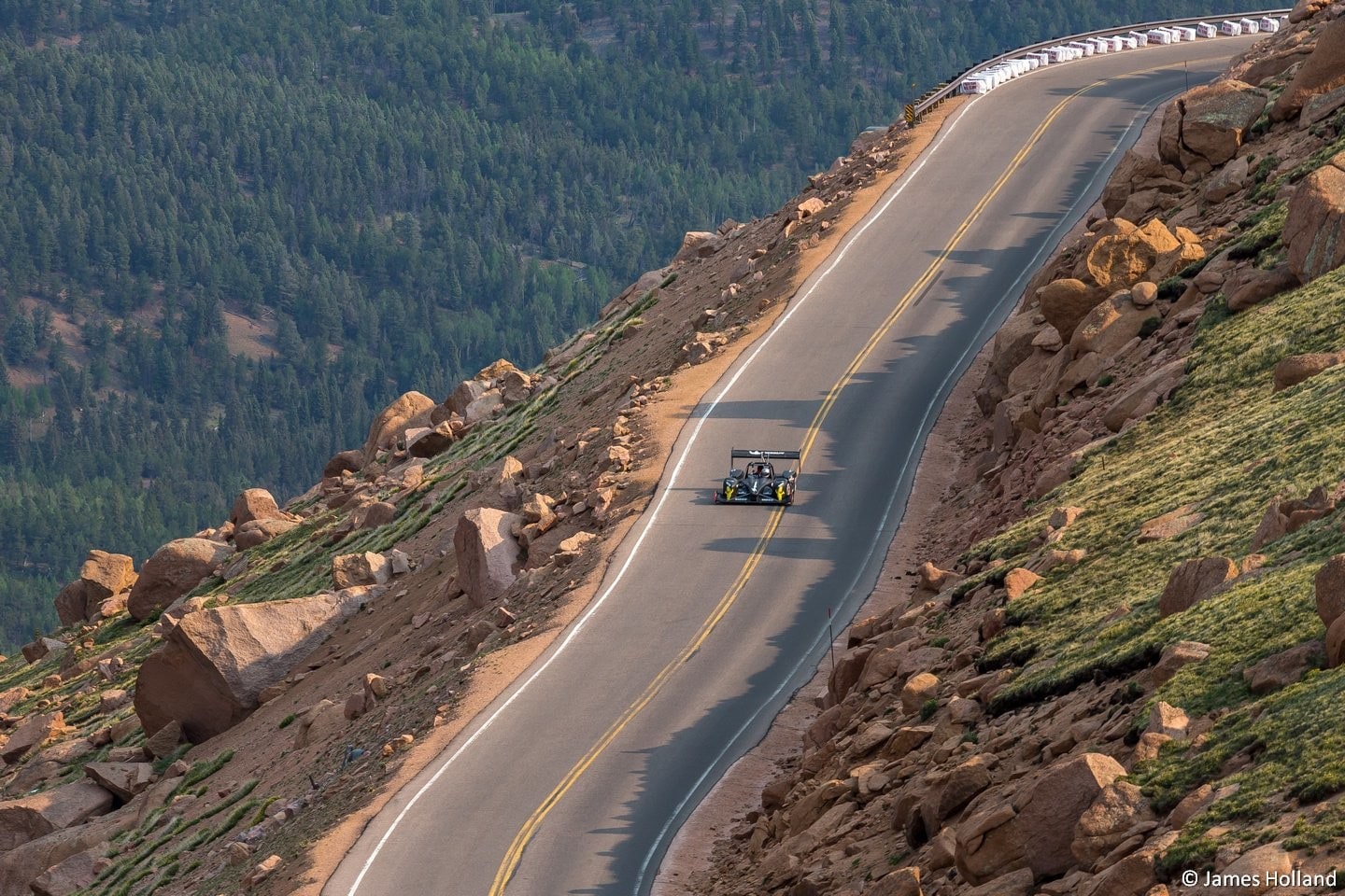 Pikes Peak Hillclimb: Dumas vince ancora